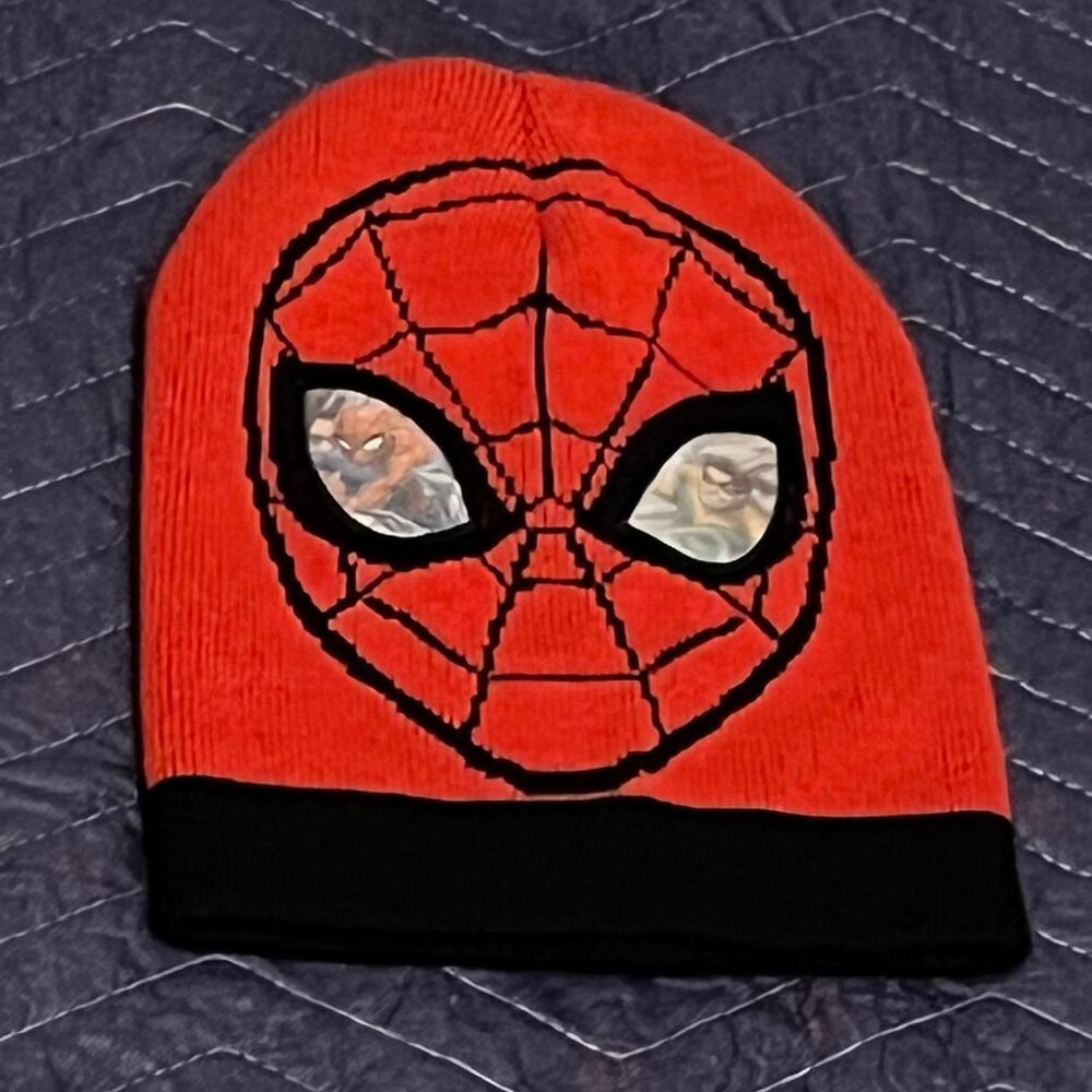 Marvel Men's Red and Orange Hat